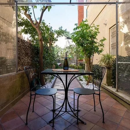Apartment Centro Pochi Minuti - Con Giardino Privato *