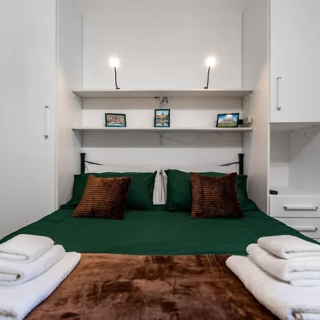 Apartment Centro Pochi Minuti - Con Giardino Privato